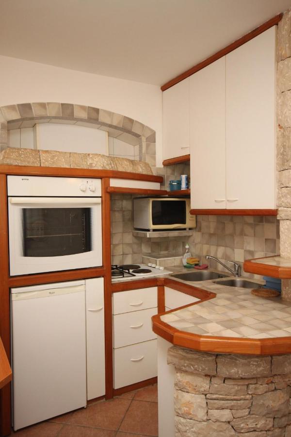 Apartments With Wifi Basanija, Umag - 7148 Savudrija Eksteriør billede